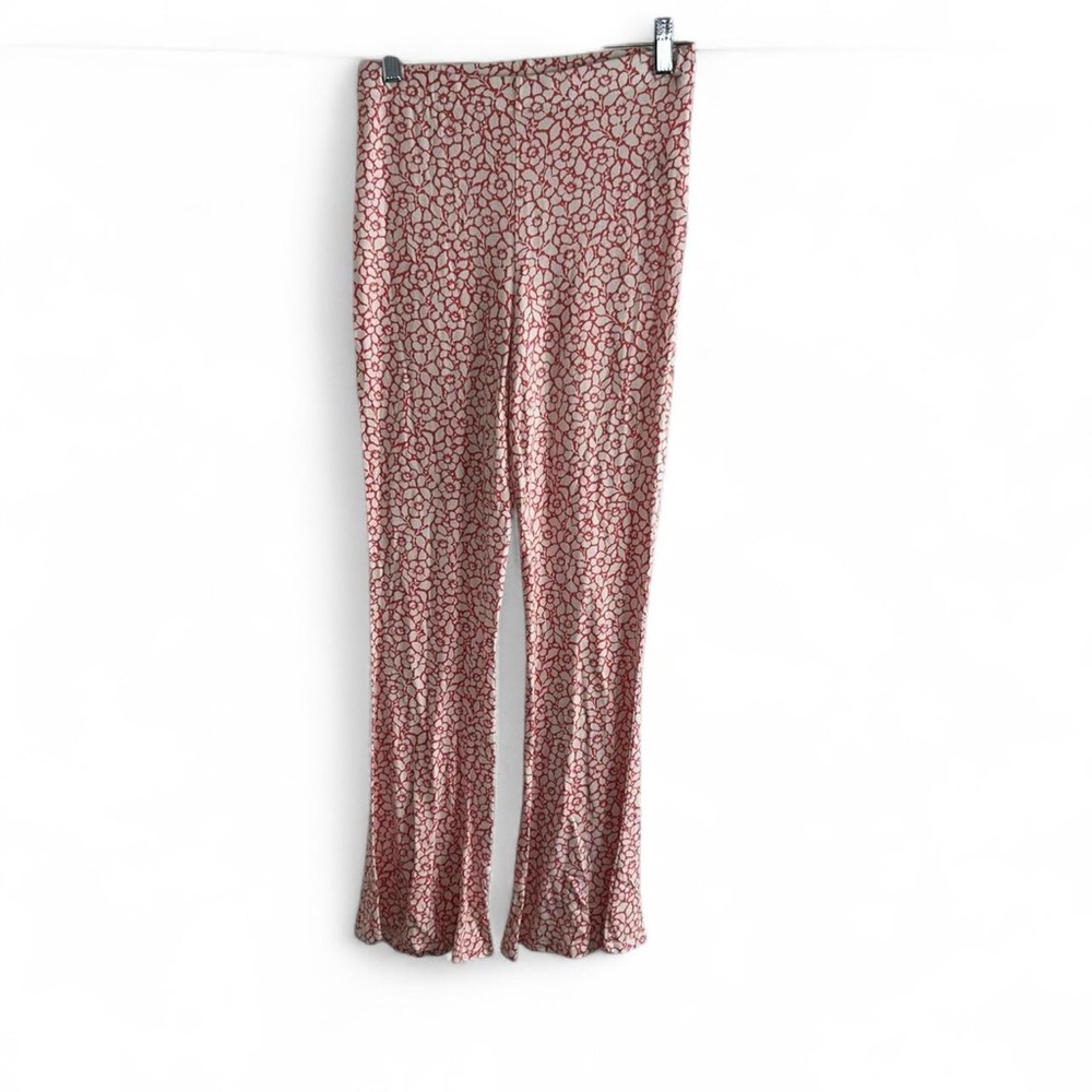 O'Neill Red and White Floral Pants - Picture 2 of 6